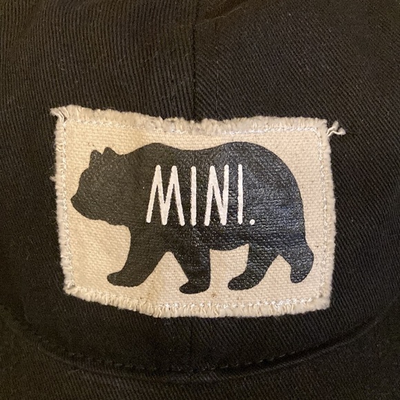 NWT Rae Dunn MAMA BEAR & MINI BEAR BLACK BALL CAPS - Picture 3 of 8